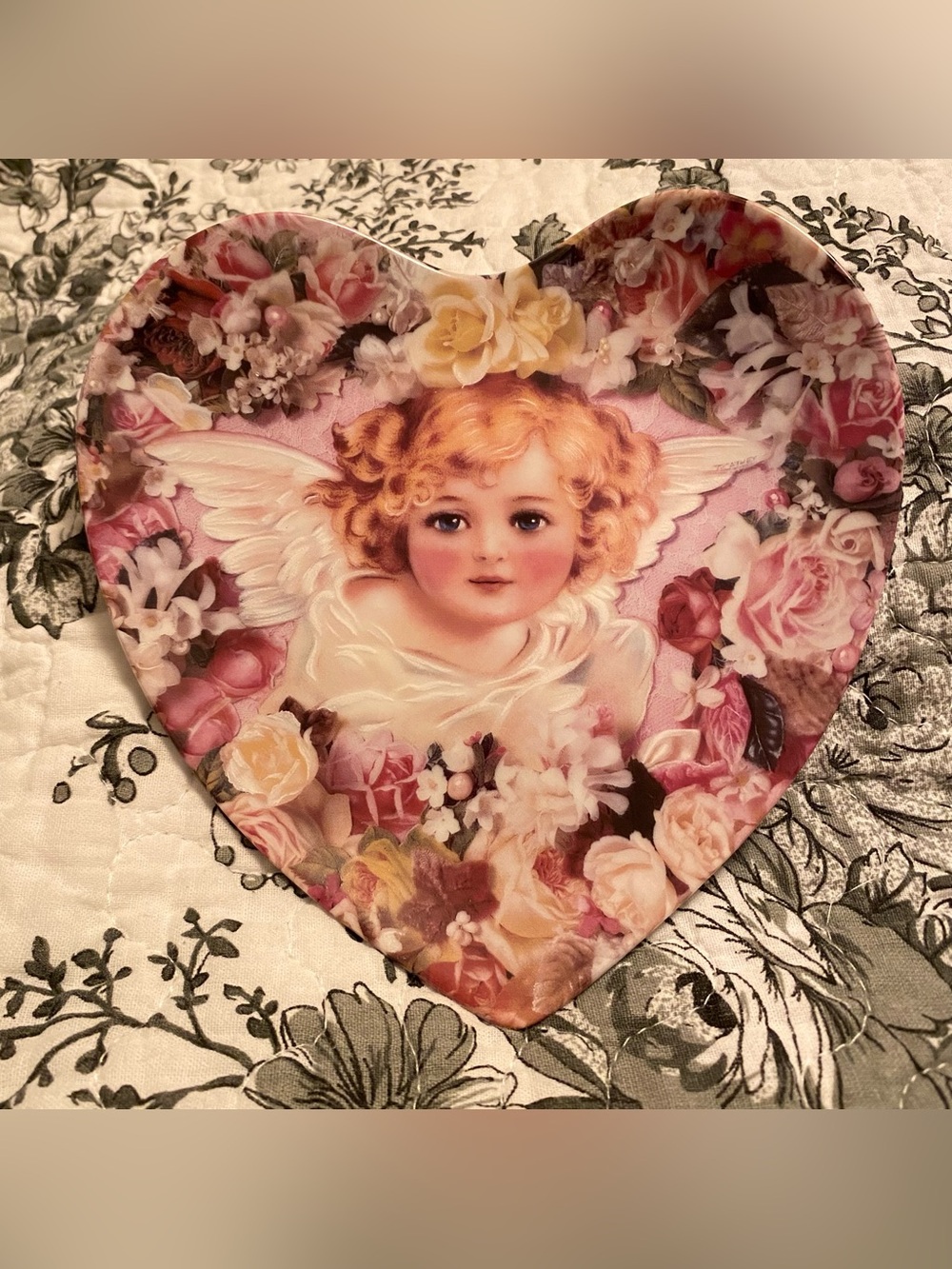 vintage the crestley collection "joy" heart shaped 1994 limited edition plate